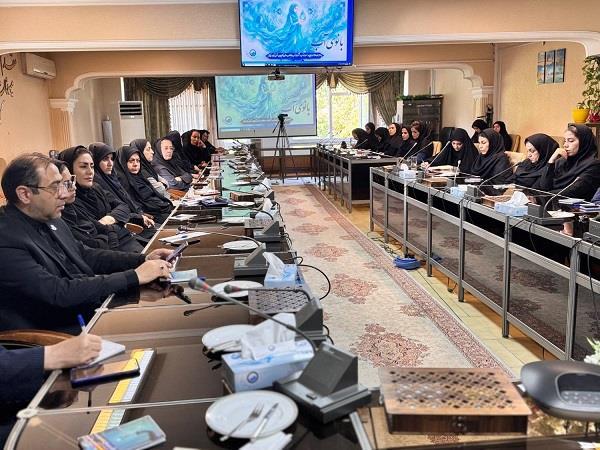 تأکید بر نقش راهبردی زنان در مدیریت مصرف آب و ارتقای فرهنگ پایداری