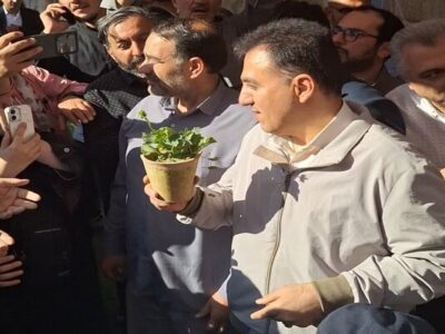 شهردار تبریز از غرفه غدیرانه سازمان سیما، منظر و فضای سبز شهرداری تبریز بازدید کرد
