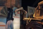 پیرایش شهری در محدوده مرکزی تبریز با حذف سایبانها و تابلوهای بد منظر مشاغل