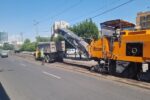 ساماندهی و آسفالت تراشی در مسیر تقاطع گلکار تا اول خیابان ۷ تیر (لاین کندرو) به متراژ ۹۰۰ متر