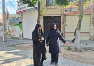 بازدید عضو شورای شهر تبریز از پروژه سنگفرش تربیت غربی(بالا تربیت)