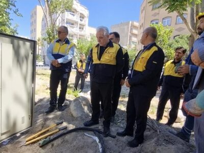 بازدید مدیرعامل شرکت توزیع نیروی برق تبریز از پروژه احداث پست هوایی در محدوده اموربرق قراملک