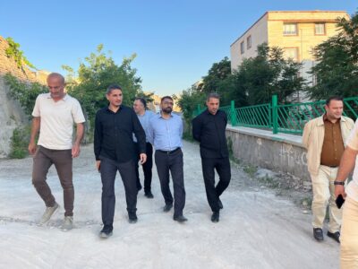 بررسی وضعیت بهسازی کانال گلستان توسط شهردار منطقه ۲
