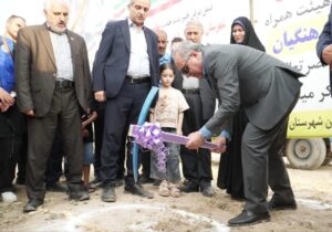 کلنگزنی شهرک فرهنگیان شهر مبارک در ملکان