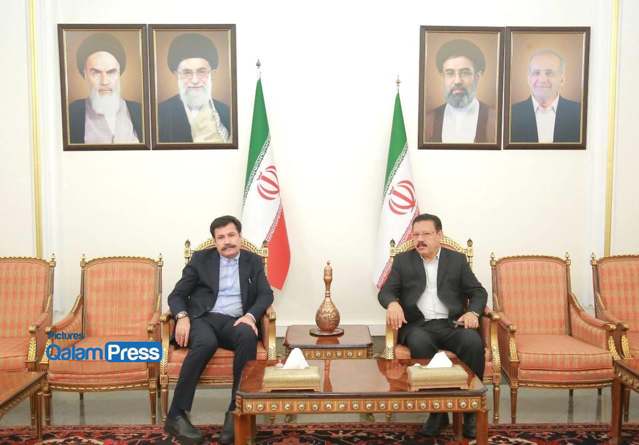 معاون رئیس جمهور در امور توسعه روستایی و مناطق محروم کشور وارد تبریز شد معاون رئیس جمهور در امور توسعه روستایی و مناطق محروم کشور وارد تبریز شد