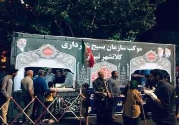 برپایی ایستگاه صلواتی در موکب سازمان بسیج شهرداری کلانشهر تبریز در میدان ساعت
