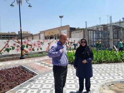 آغاز عملیات ایجاد فضای سبز و کاشت گل در بوستان دانشسرا