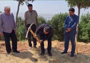 کلنگ‌زنی انتقال آب شرب به تفرجگاه عینالی