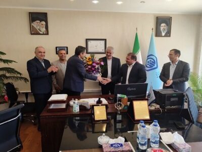 دیدار فرماندار و شهردار منطقه ۱۰ تبریز با پزشکان بیمارستان عالینسب
