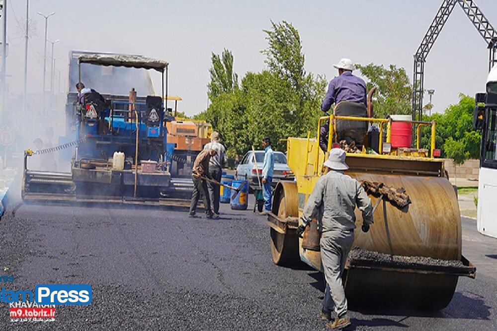 توزیع ۲۶۶ هزار و ۲۷۳ تن آسفالت در ۸۰۲ محله و معبر تبریز از ابتدای سال جاری توزیع ۲۶۶ هزار و ۲۷۳ تن آسفالت در ۸۰۲ محله و معبر تبریز از ابتدای سال جاری
