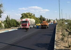 توزیع ۱۹۲۴ تن آسفالت در معابر غرب و شمالغرب تبریز