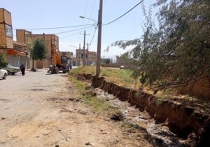 اجرای عملیات جدولگذاری در انتهای ۱۸ متری جنوبی آناخاتون