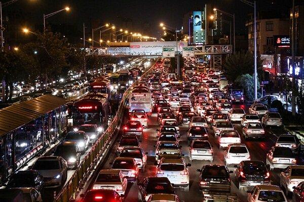 سرانه خودرو در تبریز بالاتر از اصفهان و مشهد/ ۶۰۰ خودرو به ازای هر هزار نفر سرانه خودرو در تبریز بالاتر از اصفهان و مشهد/ ۶۰۰ خودرو به ازای هر هزار نفر