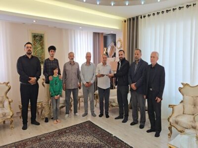 دیدار مدیران منطقه یک تبریز با آزاده جانباز سرافراز ۸ سال دفاع مقدس