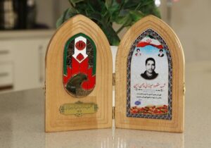 دیدار معاون ساماندهی و مدیران سازمان ساماندهی مشاغل شهرداری تبریز با خانواده شهید میرزایی