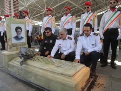 تجدید میثاق آتش‌نشانان تبریز با آرمان‌های انقلاب اسلامی و شهداء