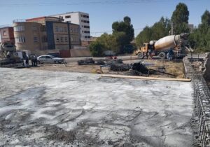 تکمیل بتن‌ریزی عرشه پل خرمشهر سراب توسط شرکت خانه‌سازی پیش‌ساخته آذربایجان