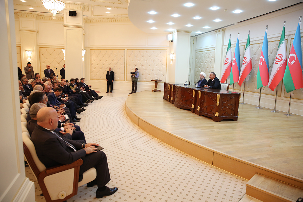 ایران و آذربایجان برای توسعه همه جانبه مناسبات و همکاریها، عزم راسخ دارند