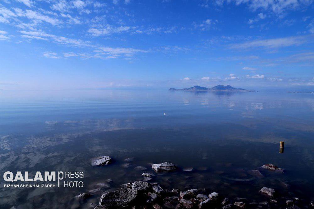 حجم آب دریاچه ارومیه از سه میلیارد مترمکعب گذشت