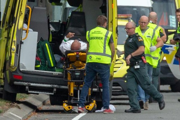 حمله تروریستی به دو مسجد در نیوزلند با ۴۰ کشته و ۲۰ زخمی