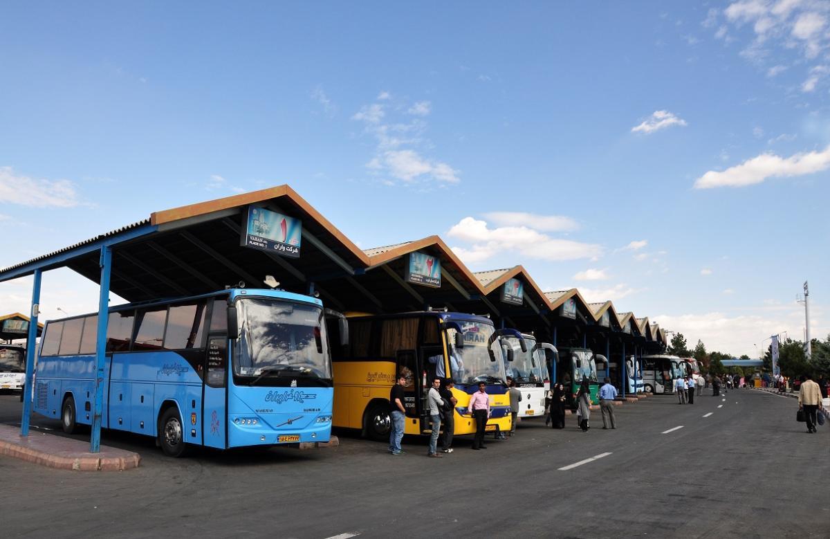 ۲۰۰ دستگاه اتوبوس نمی‌توانند خارج از آذربایجان‌شرقی تردد کنند