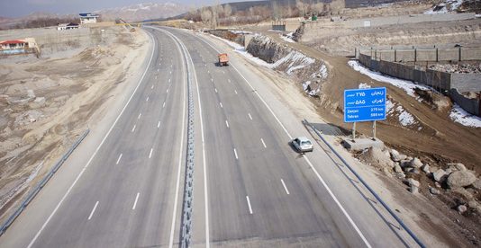 کاهش ۵۹ درصدی تردد خودرو در محورهای آذربایجان شرقی