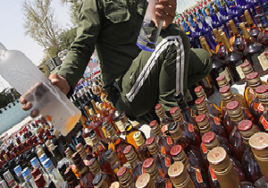 کشف۲۰۳ بطری و قوطی مشروبات قاچاق در شهرستان چاراویماق
