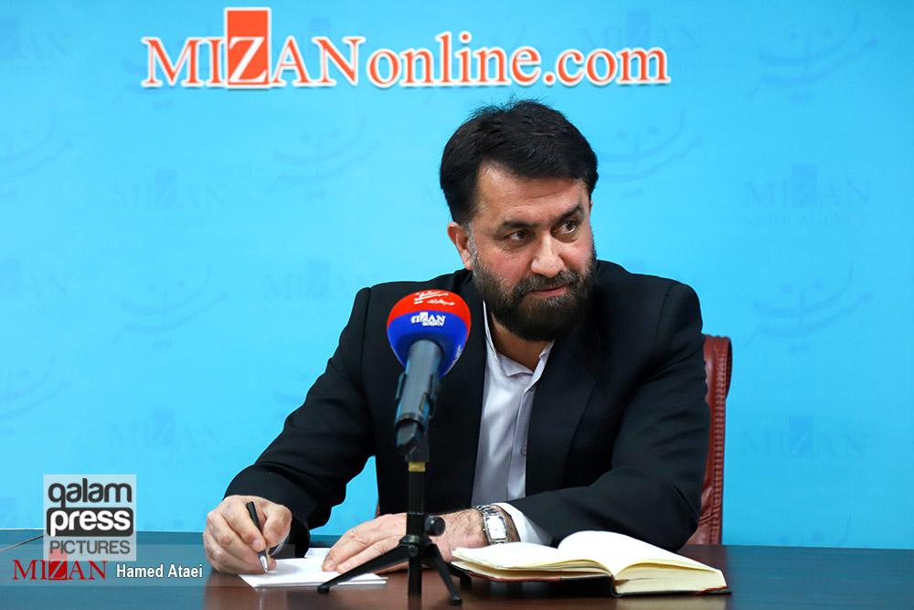 اشتغال ۲ هزار و ۱۸۶ نفر در واحدهای تولیدی تاکستان در نتیجه مساعدتهای قضایی/ بررسی مشکلات ۱۰۴ واحد تولیدی نیمه تعطیل/جلوگیری از تعدیل ۴ هزار و ۹۰۰ نیرو