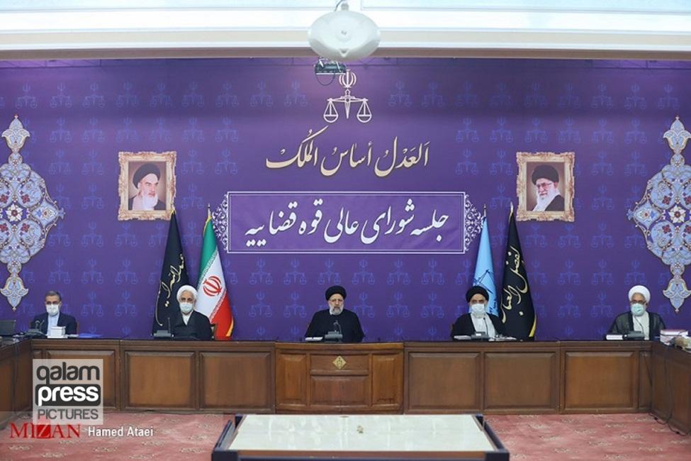 مردم اظهار ناتوانی مسئولان در حل مشکلات را نمیپذیرند/بازگشت همه متهمان اقتصادی را با قاطعیت دنبال میکنیم
