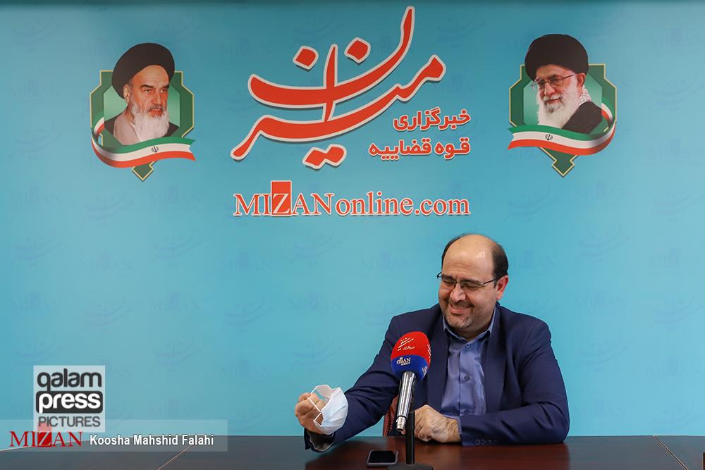 کاهش تخلفات در میان وکلا با ایجاد کمیته صلح و سازش/ماجرای برخورد با وکیلی که وکالت تضمینی را تبلیغ میکرد/ طرح ادعای کذب در مورد پروندهها از سوی وکلا در شبکههای اجتماعی تخلف است