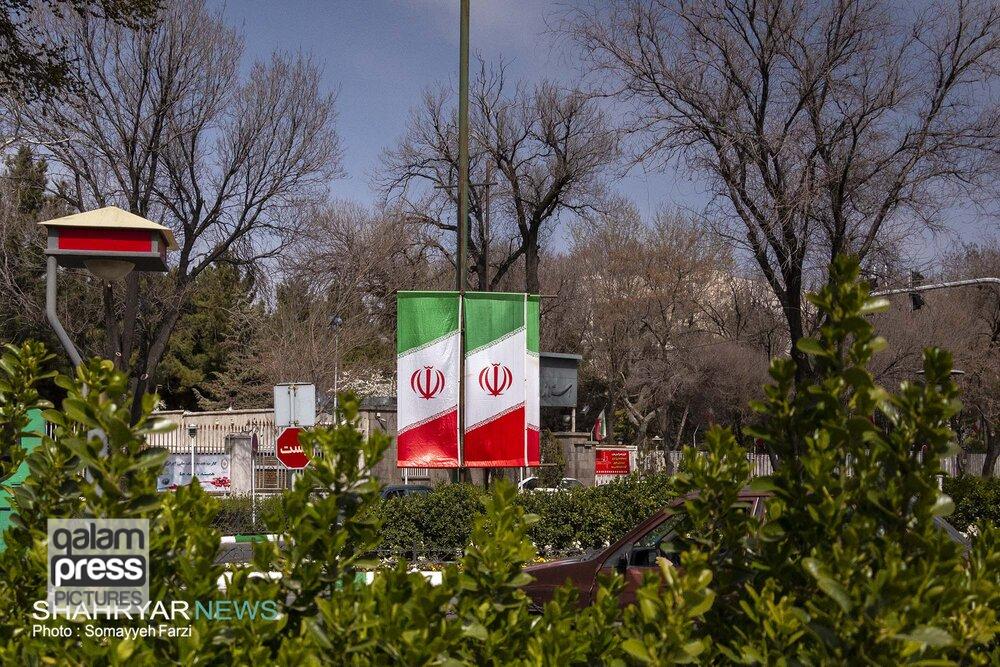 بلوار جمهوری اسلامی تبریز مزین به پرچم مقدس جمهوری اسلامی ایران