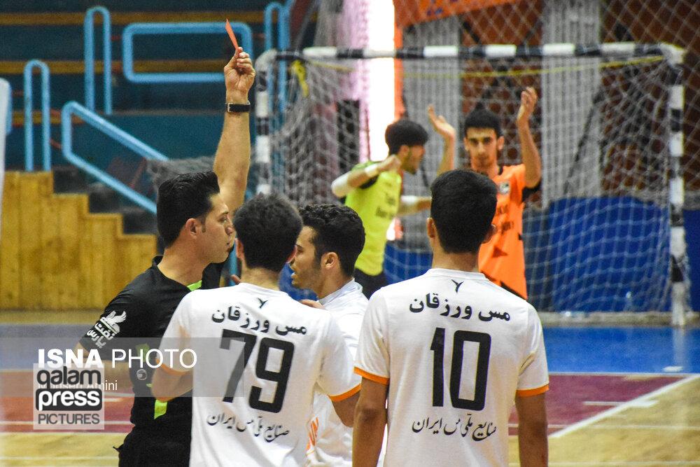 لیگ تنها دلخوشی فوتسالیها در سال ۹۹