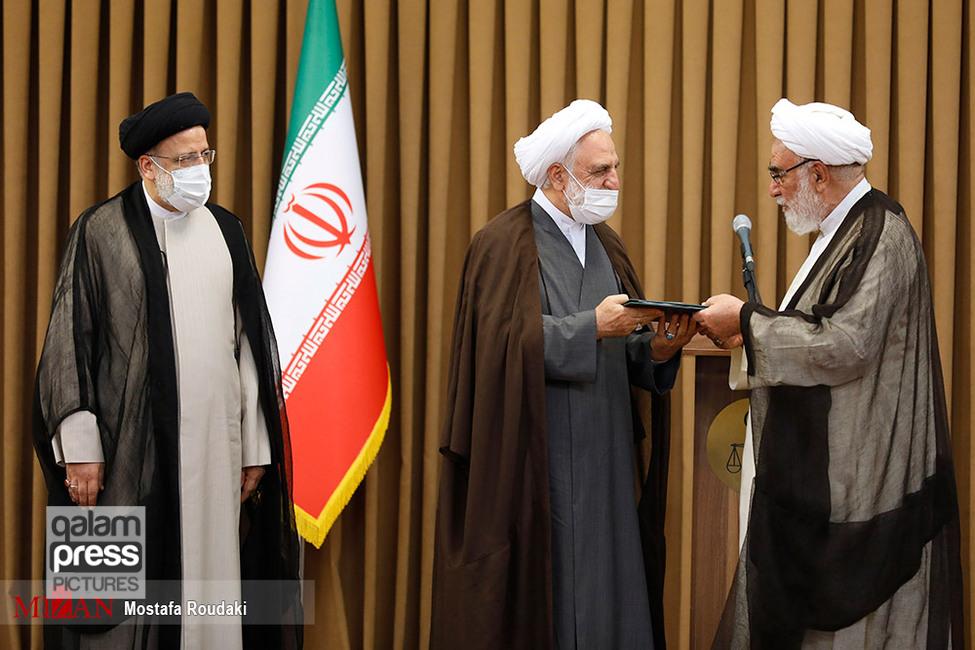 اهدای حکم رهبر معظم انقلاب به حجت الاسلام والمسلمین محسنی اژهای