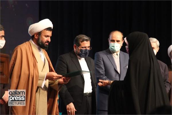 معرفی برگزیدگان بیستمین جشنواره شعر غدیر و شانزدهمین جشنواره آوای انتظار