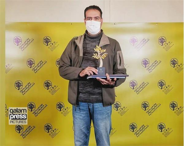 عکاس تبریزی، طوبای زرین چهاردهمین جشنواره تجسمی فجر را از آن خود کرد