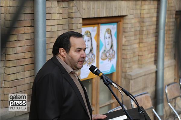 دبیرخانه دائمی پروین اعتصامی در تبریز آغاز به کار کرد