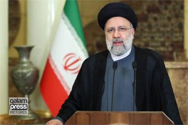 نظامی نسخهای برای انسان امروز تجویز میکند/ زبان و خط فارسی هویت ملی ایرانیان است