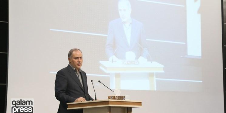 چرخهای به گل نشسته اقتصاد آذربایجان چگونه به حرکت در میآید/ باید با درد آذربایجان آشنا شویم