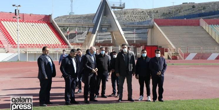 بازدید ستوده‌نژاد از ورزشگاه یادگار امام