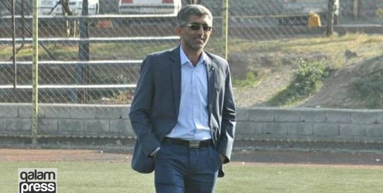 سرمربی نوجوانان تراکتور: دو روز اول عید را در خانه هستم/ طرفدار برگزاری مسابقات هستم حتی در سطح محلات