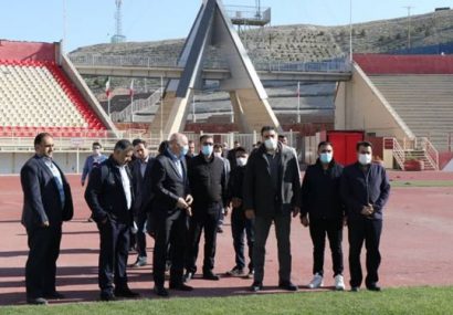 بازدید ستوده‌نژاد از ورزشگاه یادگار امام (ره)