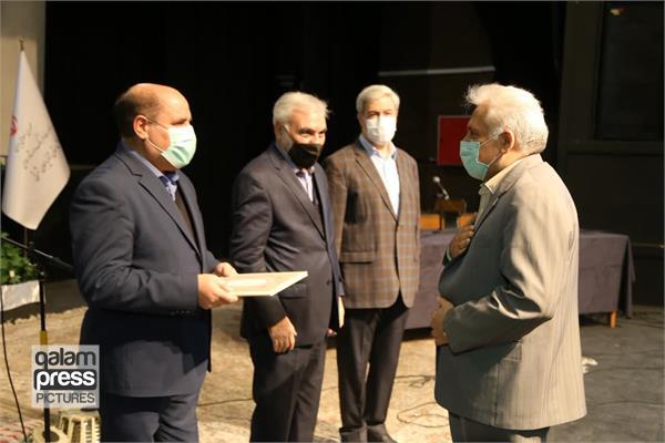 تجلیل از همکاران بازنشسته اداره کل فرهنگ و ارشاد اسلامی آذربایجانشرقی