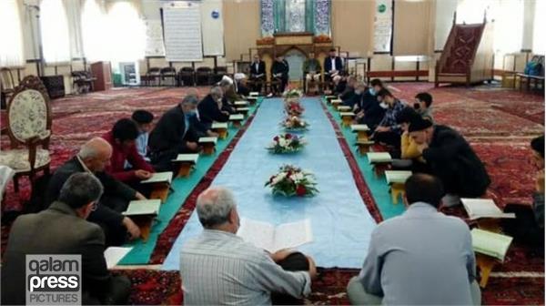 اجرای برنامه‌ی جزء‌خوانی قرآن کریم به مناسبت ماه مبارک رمضان در اسکو