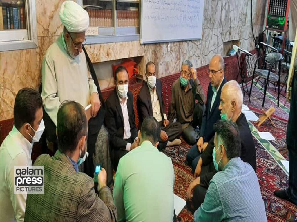 دیدار مردمی معاونان دادستان تهران در مسجد امام حسین (ع) قلهک برگزار شد