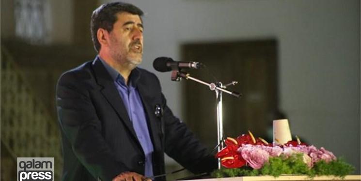 هنر انقلاب هنری مسئول در قبال ارزشهاست/ هر چه داریم به برکت اسلام و فرهنگ رضوی است
