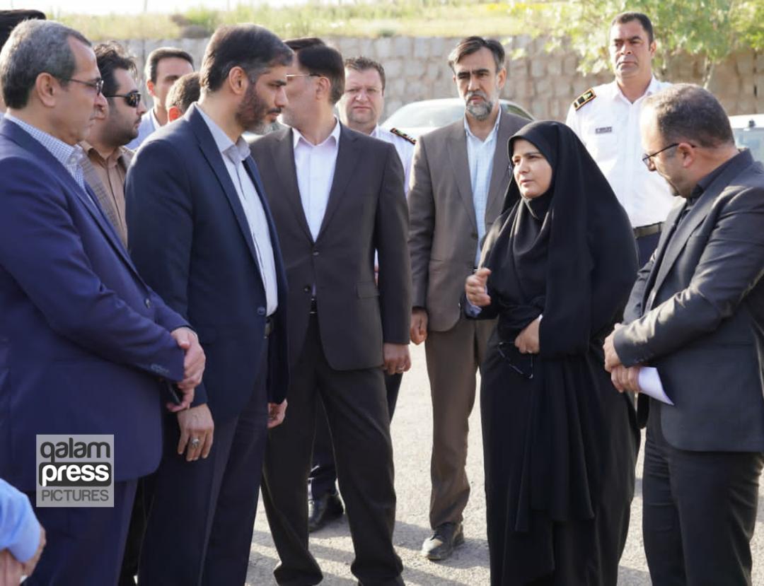 بازدید میدانی نماینده ویژه رئیس جمهور در سفر استانی به آذربایجان شرقی از پروژههای جلفا