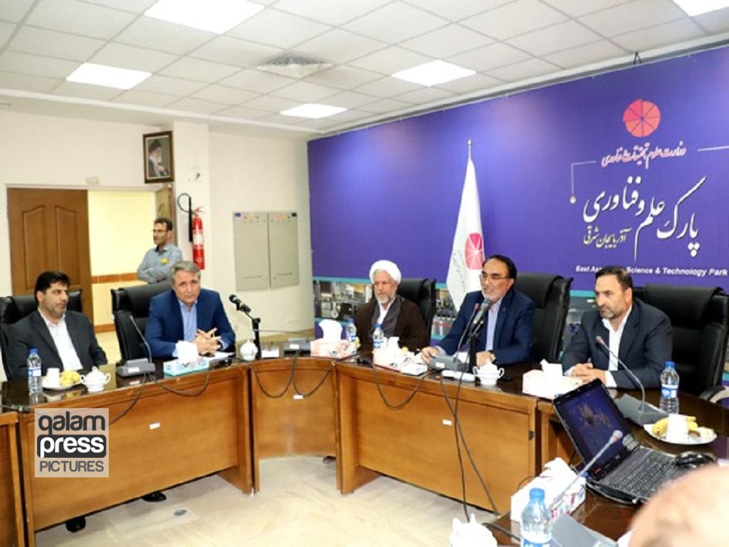 دادستان مرکز استان آذربایجان شرقی از شرکتهای دانش بنیان بازدید کرد