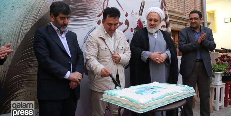 به مناسبت روز قلم انجام شد/ سفر زیارتی ۱۴ خبرنگار تبریزی به مشهد مقدس