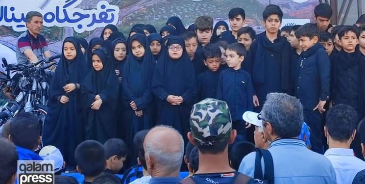 ۲ سرود مذهبی با همخوانی ۱۵۰ نونهال و نوجوان تولید شد/ نوای «ای مهربان حسین» و «غملی اؤرکلر» در سوگ سیدالشهدا (ع)