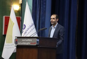اقتصاد ایران همگام با دنیا و فرمول‌های اقتصادی حرکت می‌کند